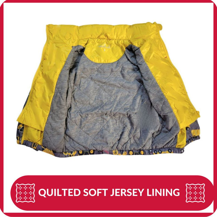 Quilted soft jersey lining of the coat